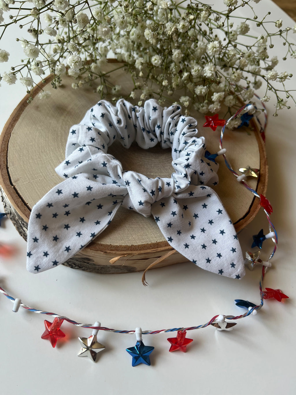 White with Stars Scrunchie Bows